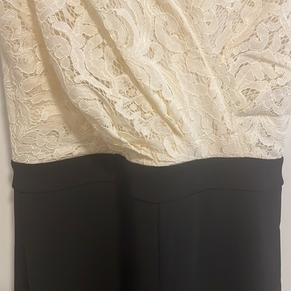 Express- white lace faux wrap jumpsuit w/pockets - Picture 7 of 14
